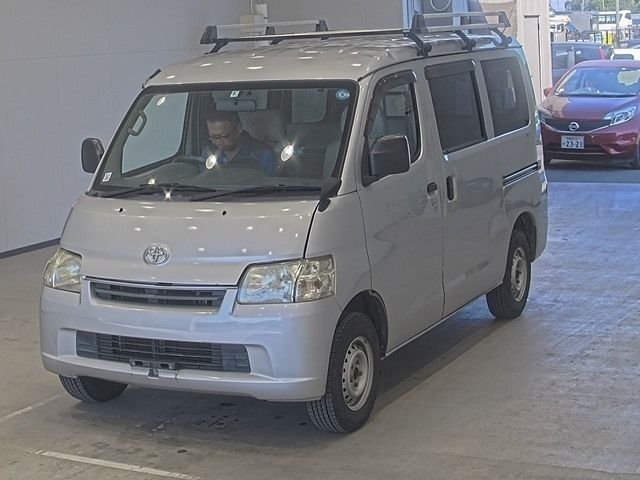 1852 Toyota Town ace van S412M 2016 г. (ARAI Oyama)